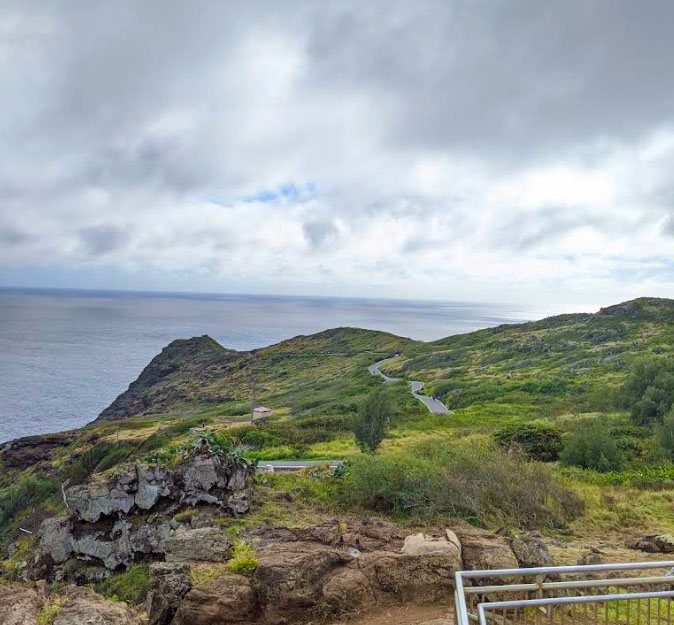 Makapuu Lighthouse Trail accessibility